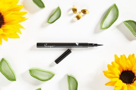 Sonya Precision Liquid Eyeliner
